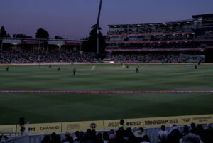 DSC07807 Cricket 20/20 at dusk